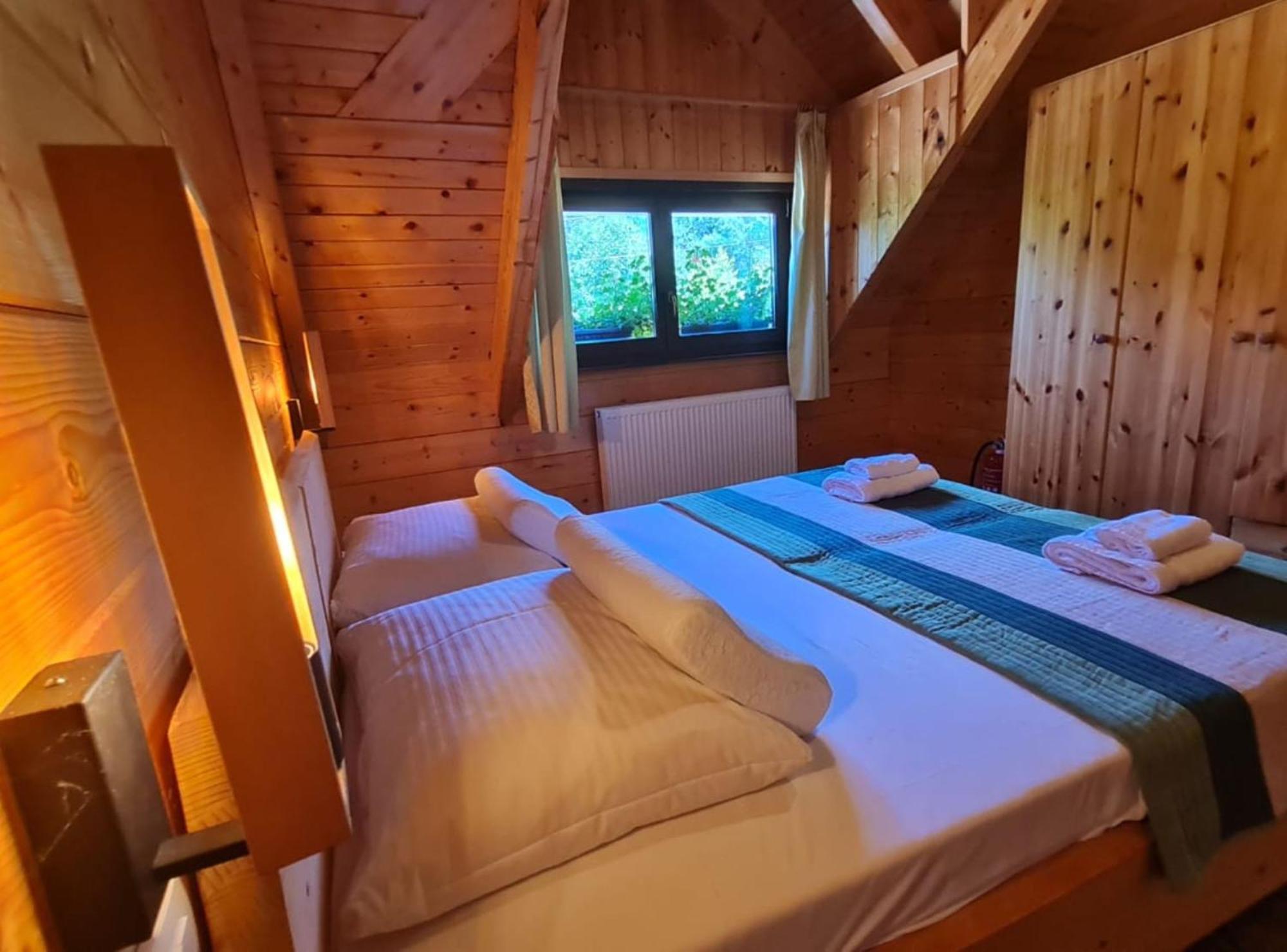 Apartments Plitvice Forest Korenica Dış mekan fotoğraf